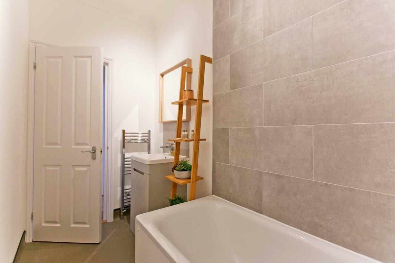 Highbury Fieldway Apartment Лондон Екстериор снимка
